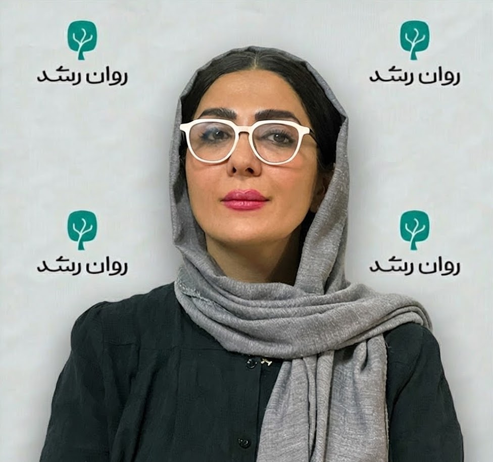 دکتر ندا خزائلی