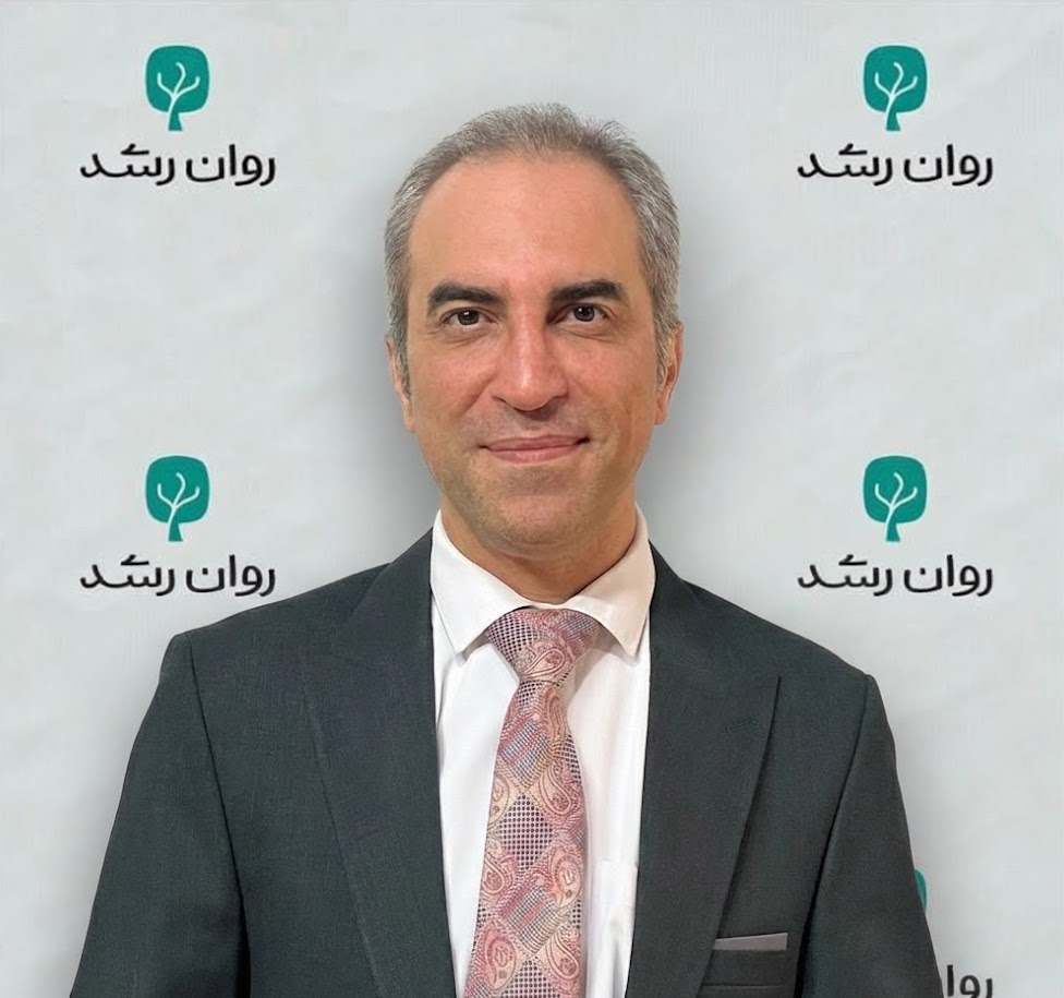 آرش هادیان